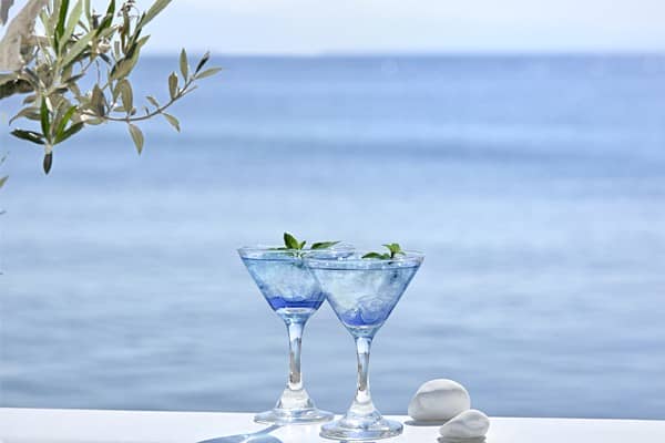 Discover Mykonos From A Privileged Point Of View